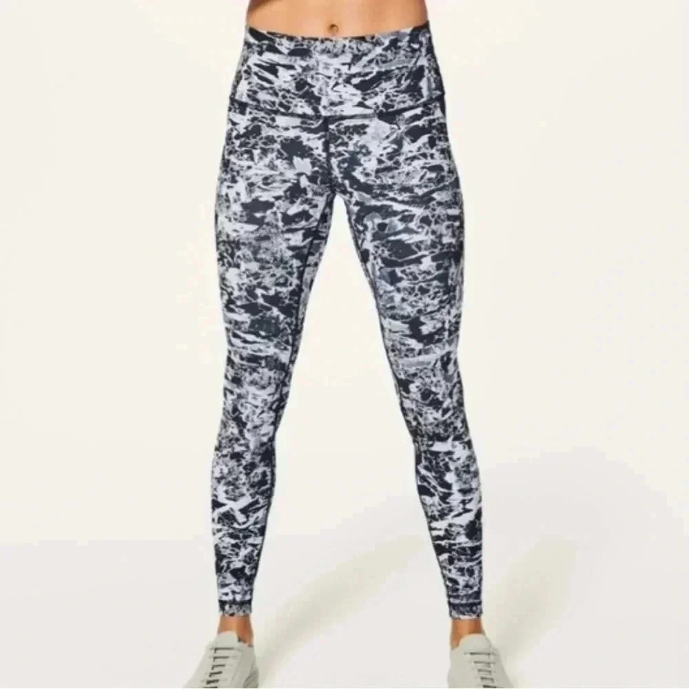 Lululemon Wunder Under leggings